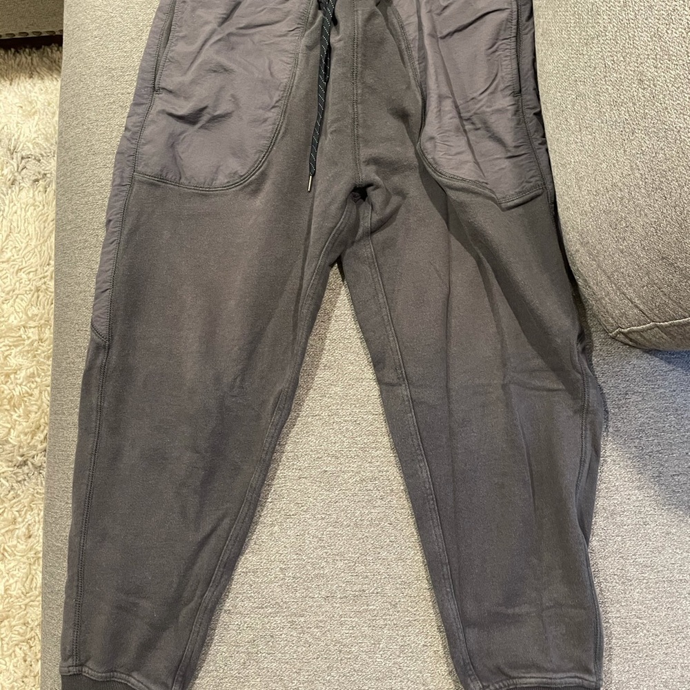 Sweatpants (joggers)